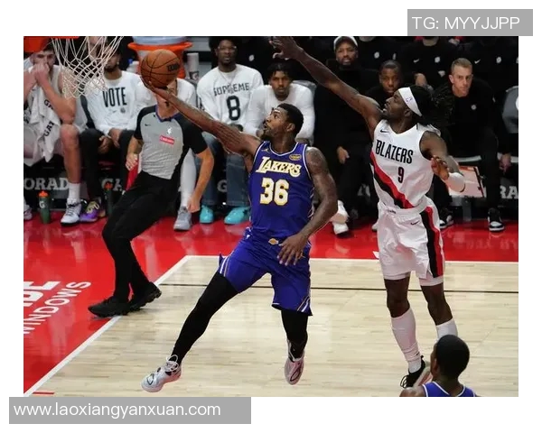 马库斯斯马特在NBA赛场上的精彩表现与职业生涯回顾